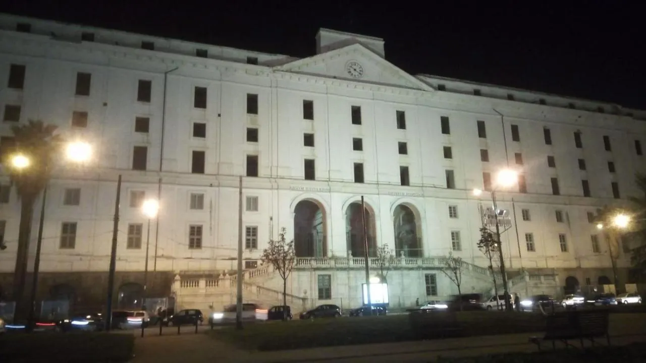 Casa Basile 15 Panzió Nápoly 0*,